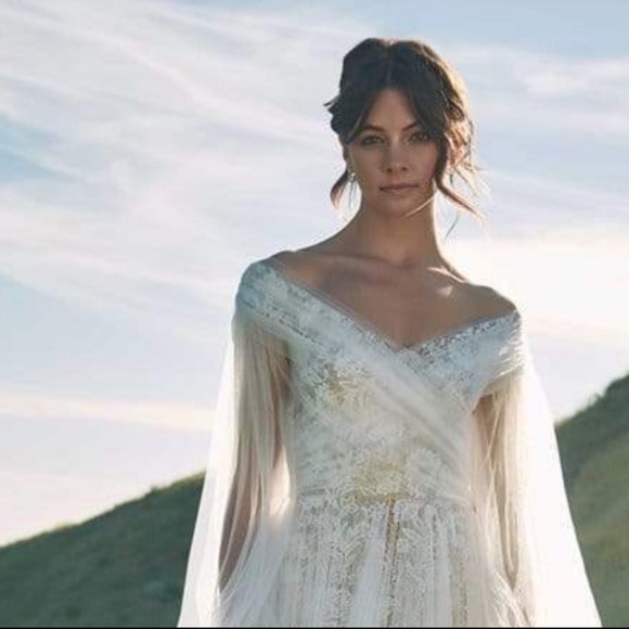Tadashi Shoji Dresses & Skirts - Tadashi Shoji Boho Wedding Gown